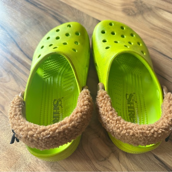 Shrek Crocs - Picture 4 of 5